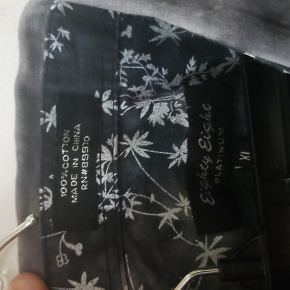 Eighty Eight Platinum Button down shirt, Size - XL, Color - Black W/white slashs - Picture 4 of 9